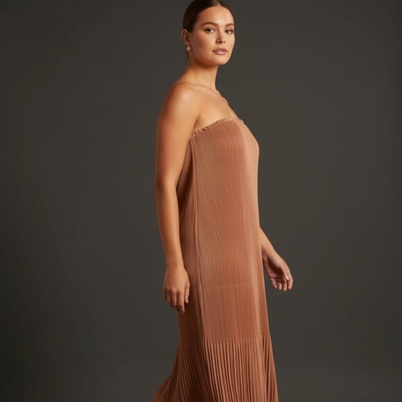 NWT $130 Abercrombie & Fitch plisse pleated strapless midi dress XXL - Picture 1 of 12